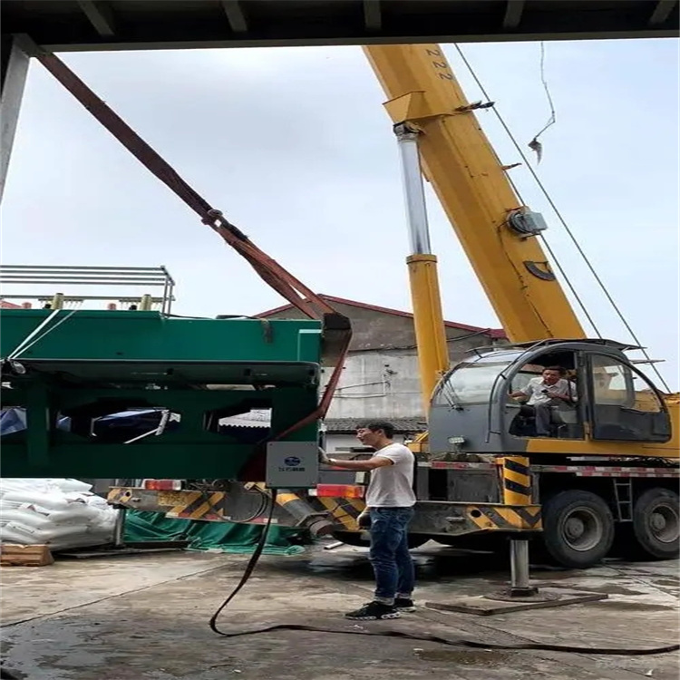 竹根滩镇大吨位吊车租赁应急保障方案|化解突发吊装需求难题